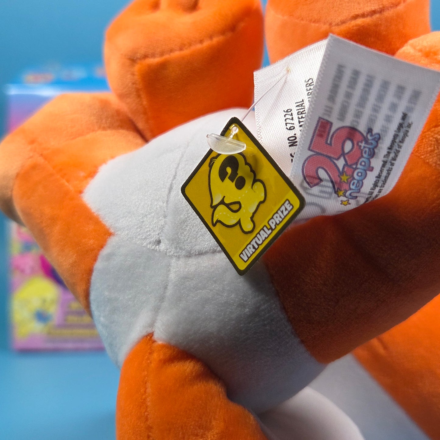 Neopets Mystery Plush 25th Anniversary inc Code - Doglefox