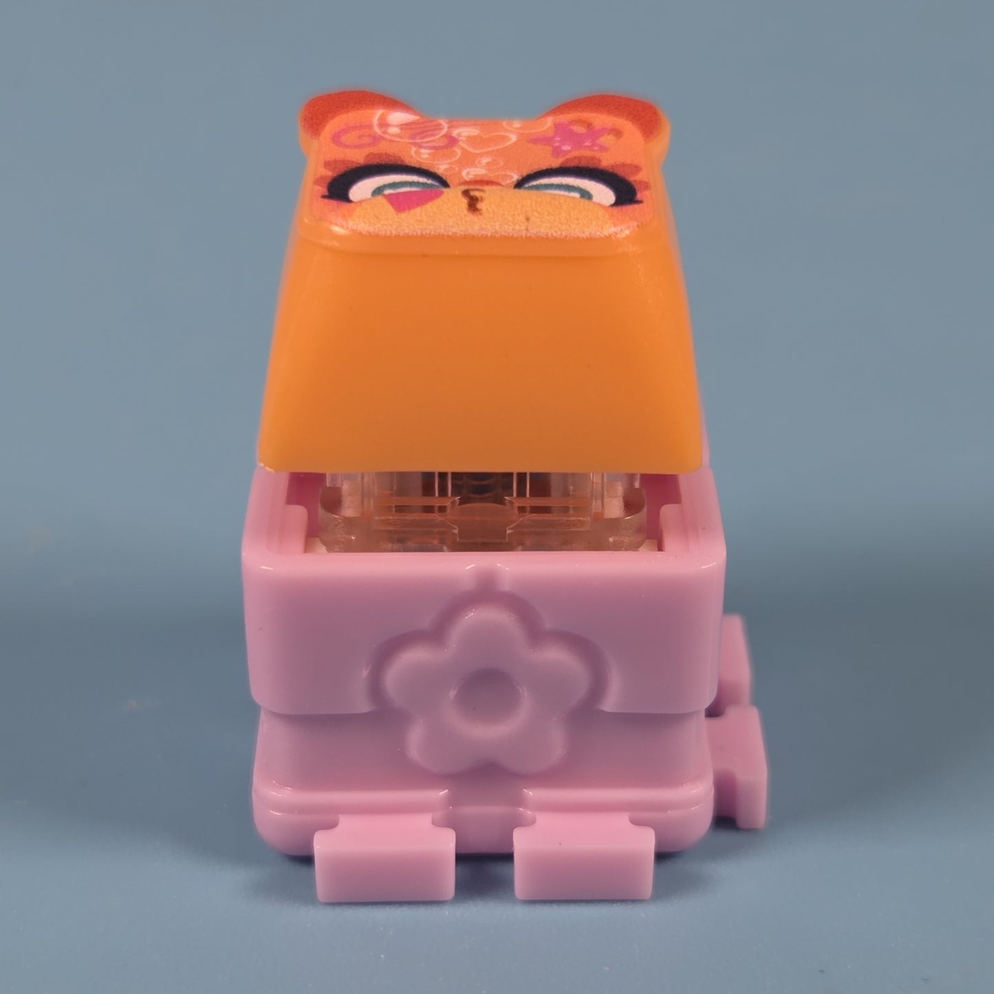 Clickeez Clickable Collectable Series 2 - x.Kissyfishy.x (80)