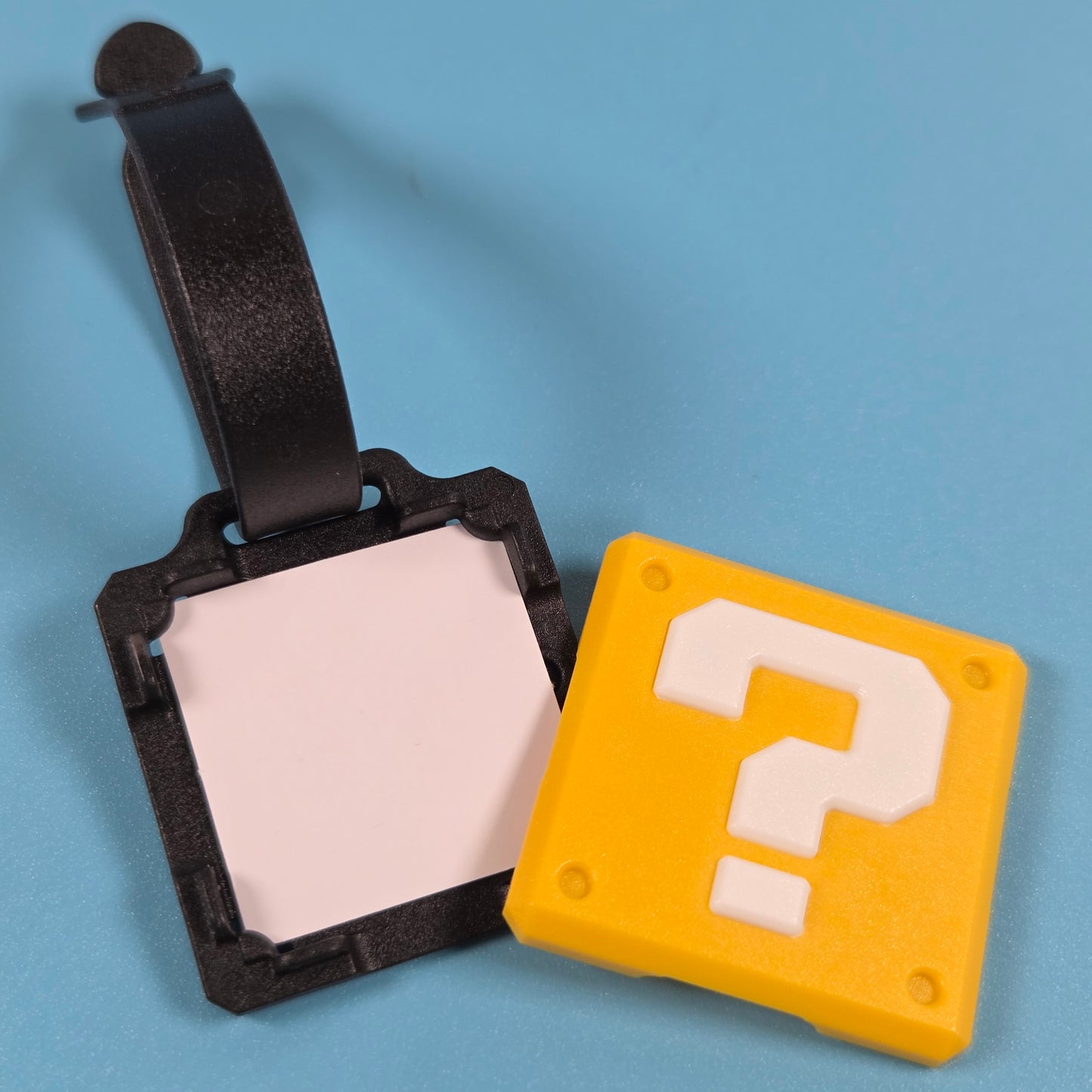 Super Mario Kinder Joy - 1-Up Bag Tag (VQ416)