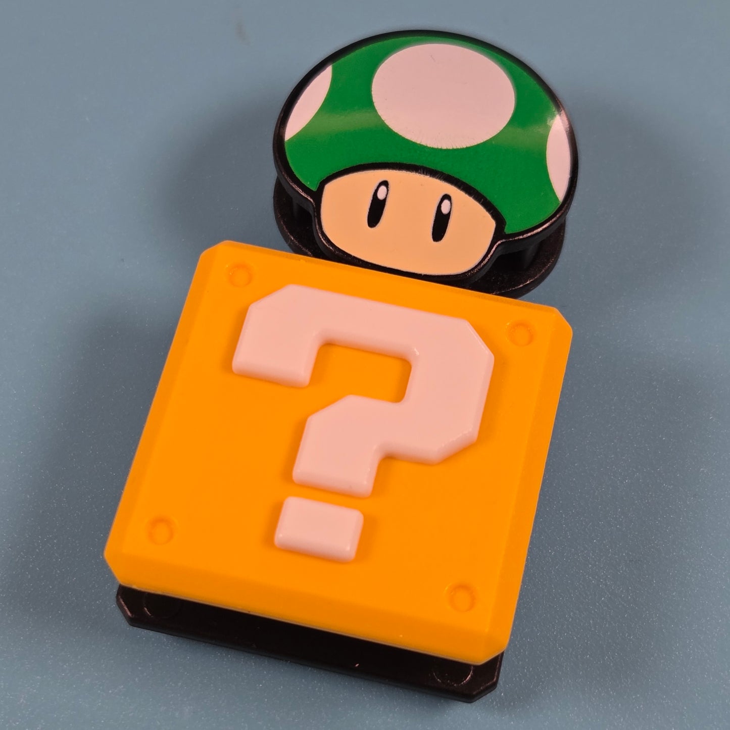 Super Mario Kinder Joy - 1-Up Mushroom Green Highlighter (VQ390A)