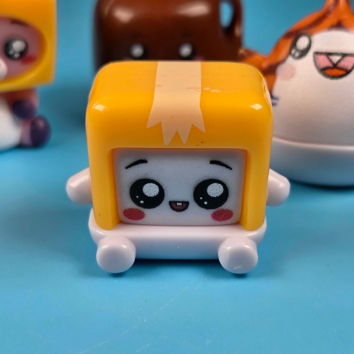 LankyBox Micro Mystery Fig S2 Bundle inc Rare Baby Shark & Ghosty