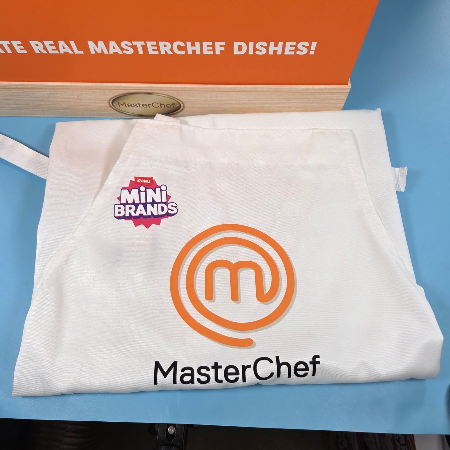 *Rare* ZURU Mini Brands x MasterChef PR Bundle inc Chefs Hat & Apron, 6 Capsules