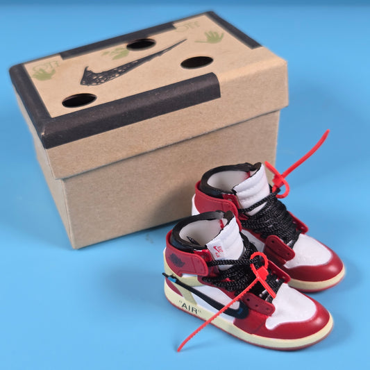 Nike Miniatures - Air Jordan 1 Off-White Chicago
