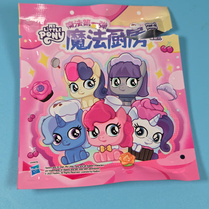 Hey! Dolls My Little Pony Magic Kitchen - Bon Bon (Maid Hat)