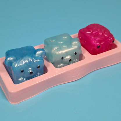 MushyKinz Mini Mystery Shimmer Gemz Taba Squishy - Button, Shirley, Lily