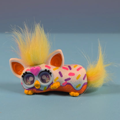 Hasbro Furby Minis - Cake Themed Pair inc Two Tier Cake