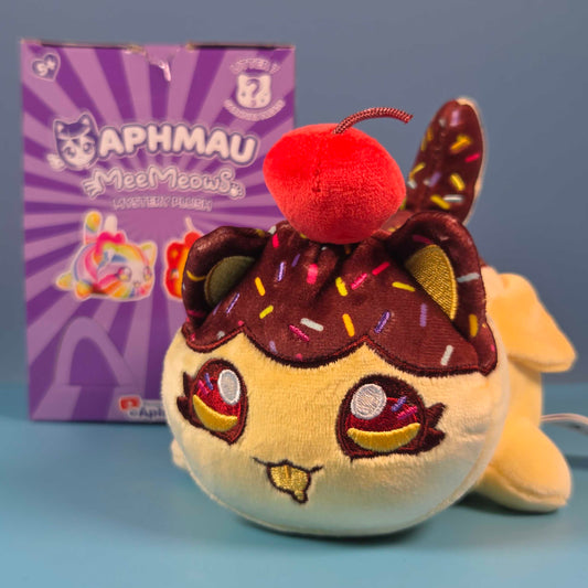 Aphmau MeeMeows Carnival Treats Plush - Chocolate Dipped Banana Cat