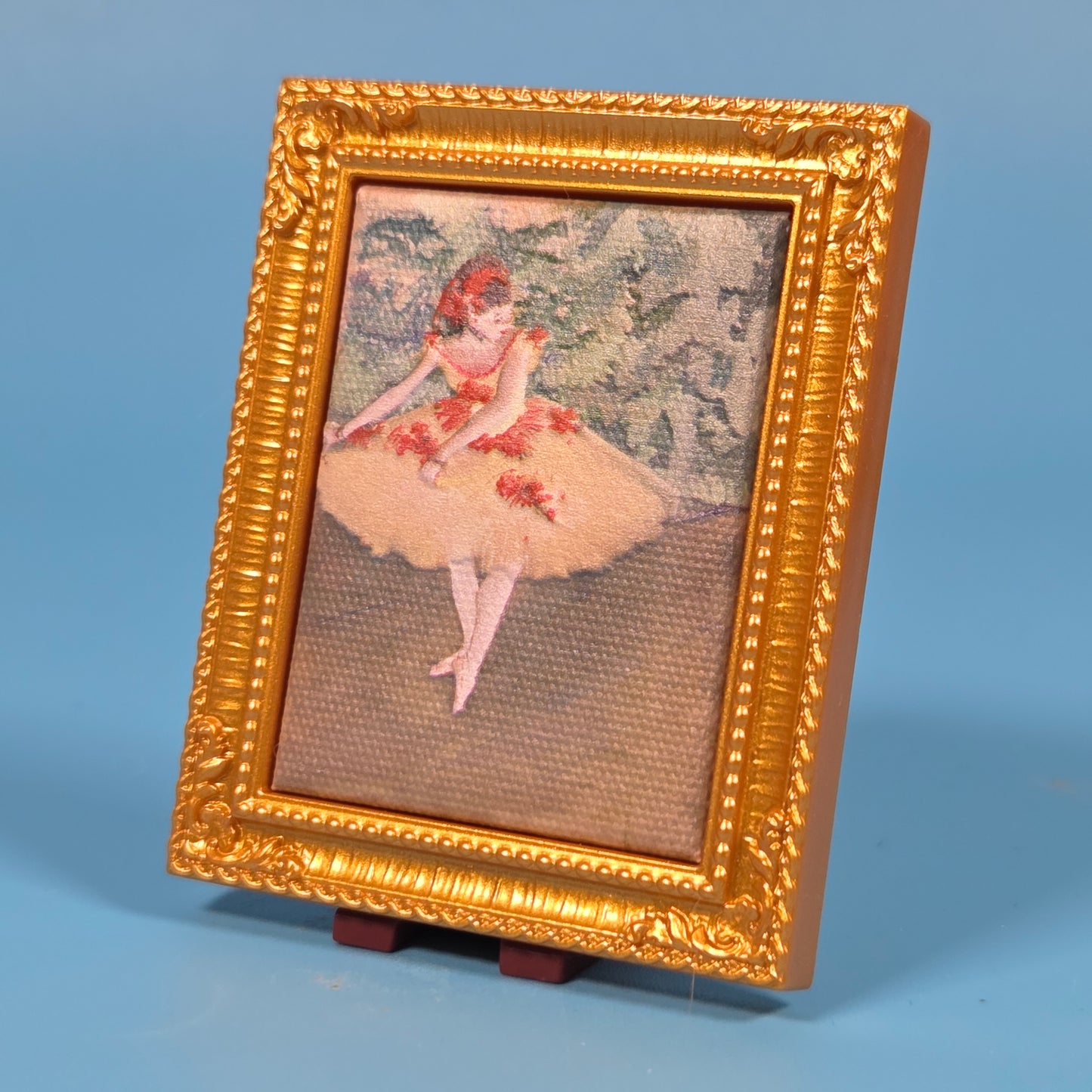 Mini Brands Masterpieces - Dancer Making Points (Degas)