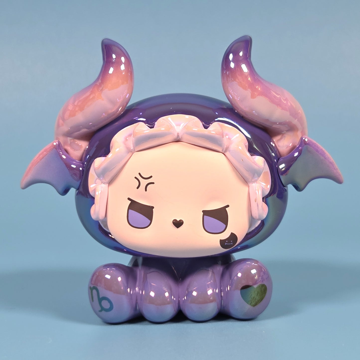 Lucky Emma Hey Zodiac Series - Dark Capricorn