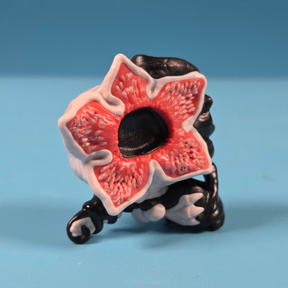 Stranger Things Kinder Joy - Demogorgon Pencil Grabber (VC287)