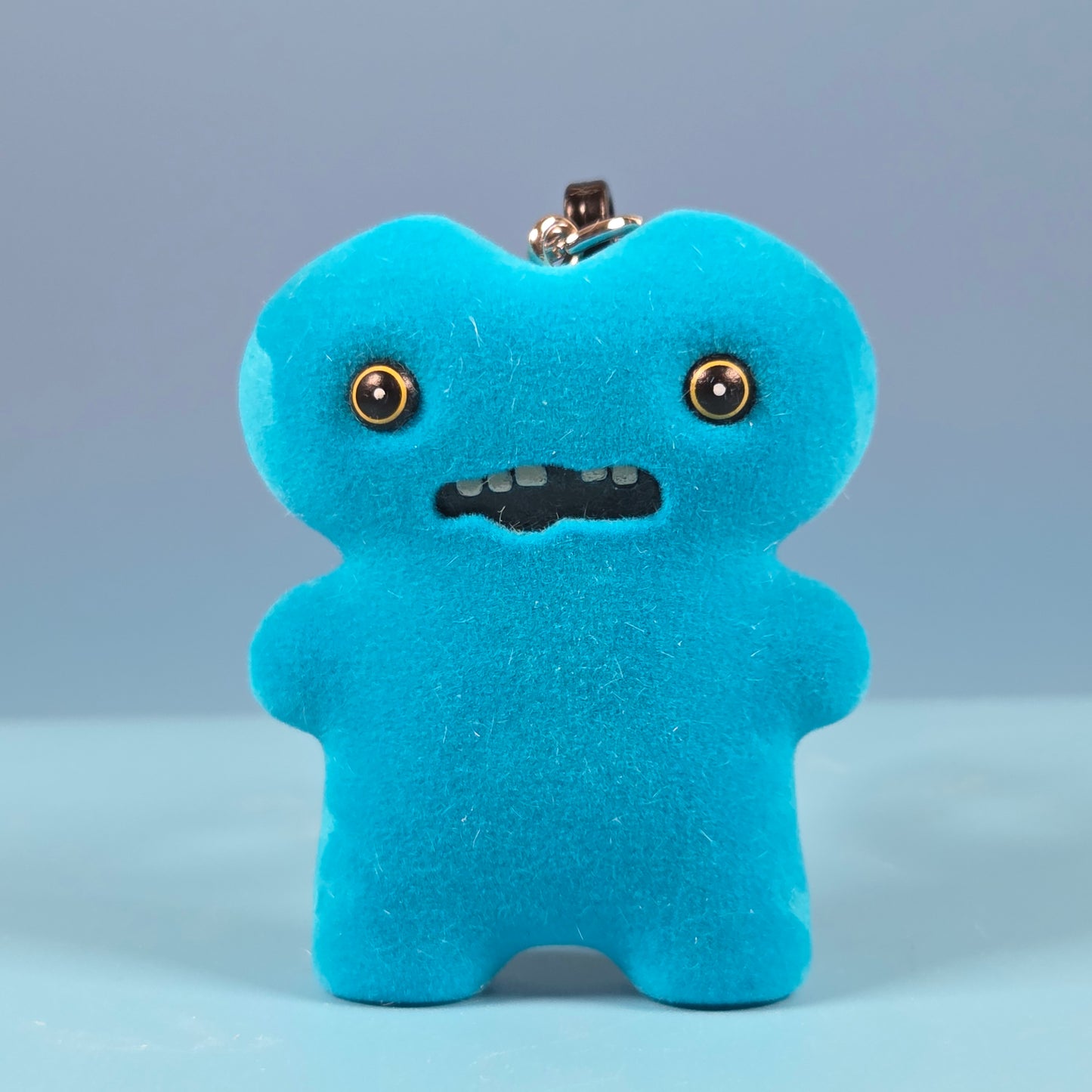 Fugglers Bag Clip - Gaptooth McGoo (Blue Flocked)