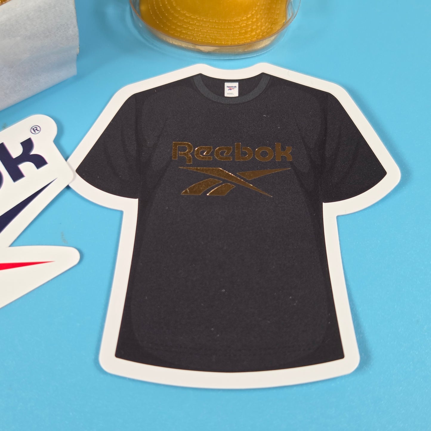 Mini Brands Sneakers - Reebok Gold Chase Bundle
