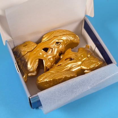 Mini Brands Sneakers - Reebok Gold Chase Bundle