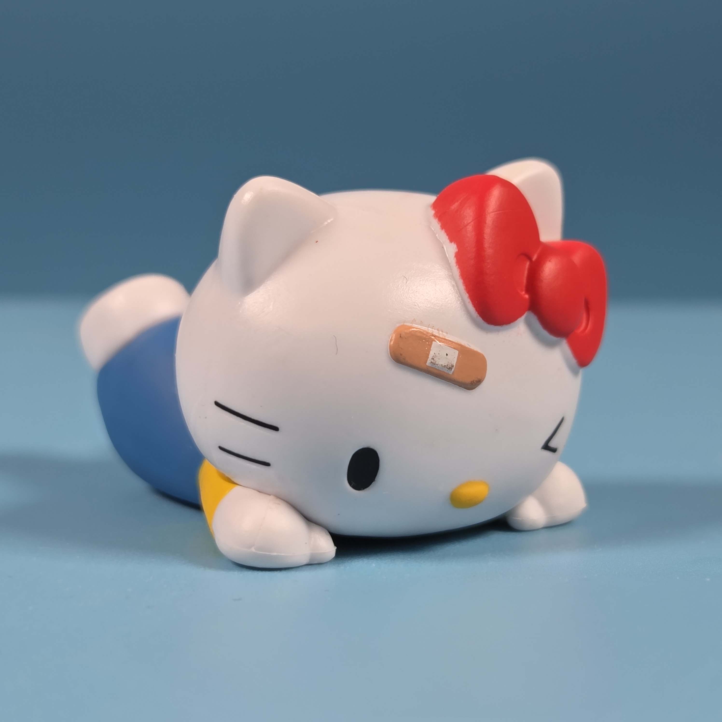 TOMY Twinchees Hello Kitty & Friends Falling - Hello Kitty – Mini Mysterys