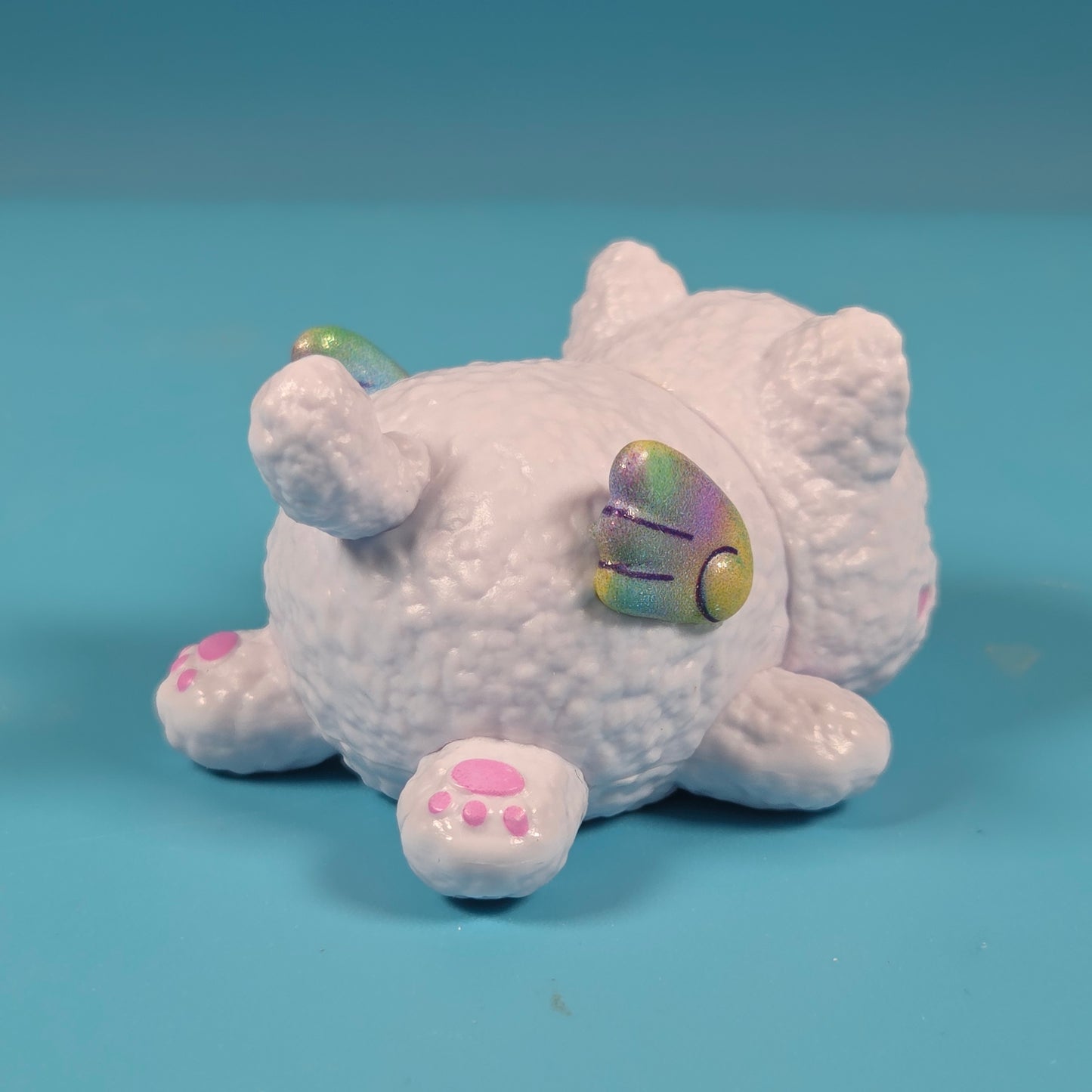 Aphmau MeeMeows Surprise Figure Elemental - Light Cat