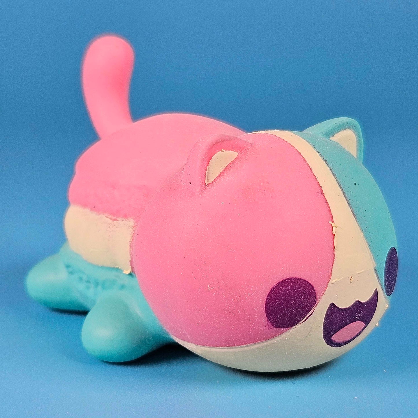 Aphmau MeeMeows Mystery Squishy - Macaron Cat