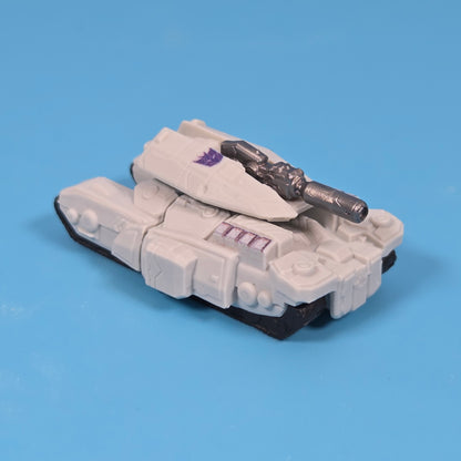 Gumi Yum Surprise Transformers - Megatron Tank