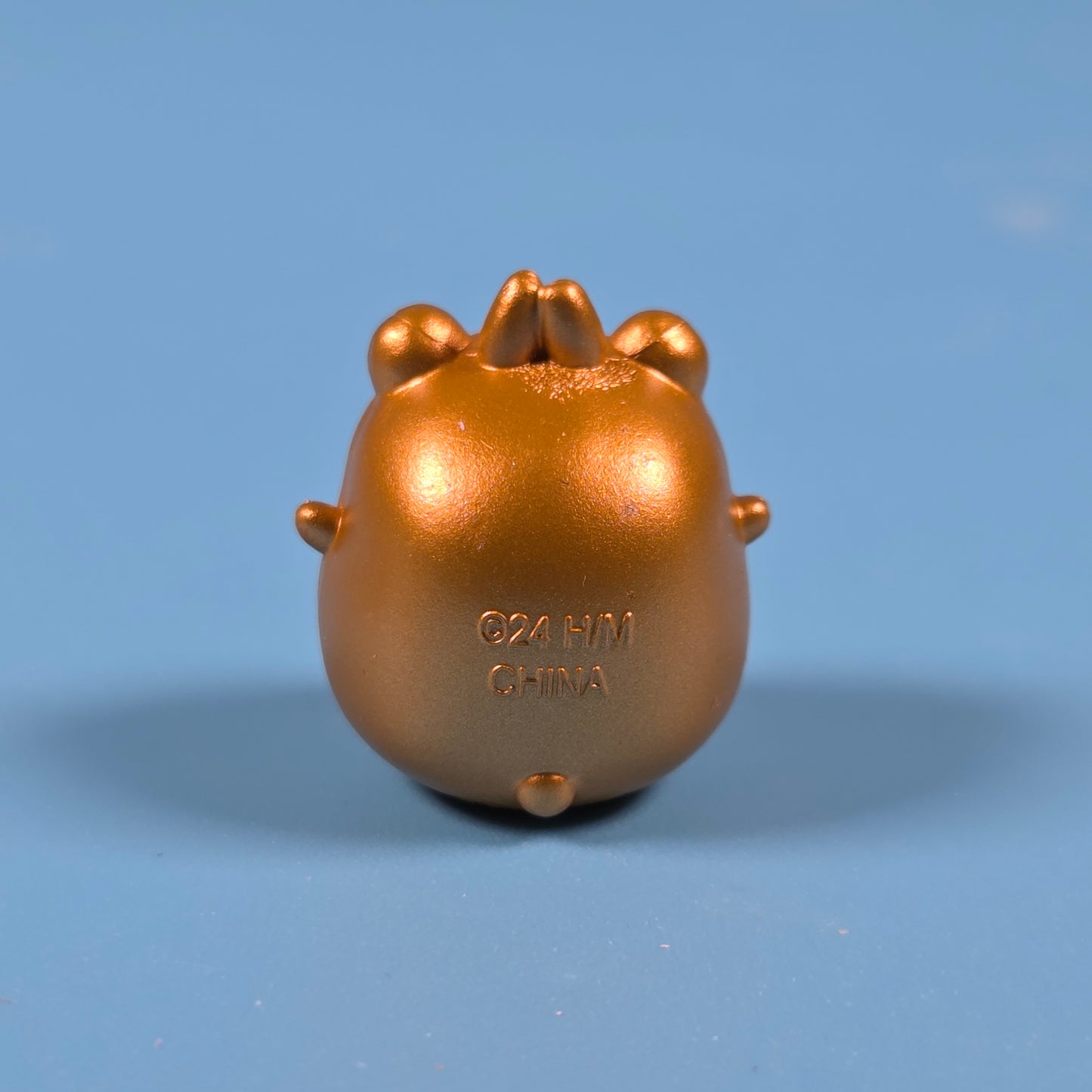 Molang So Sweet Micro Figures - Molang Frog (Gold)