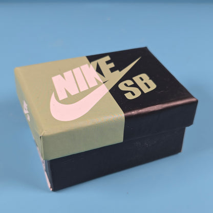 Nike Miniatures - Air Jordan 1 Retro High OG J Balvin Rainbow