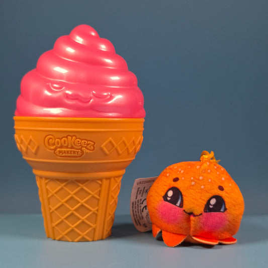 Cookeez Makery Yum Yumz Scented Plushie - Octo Mango Swirl