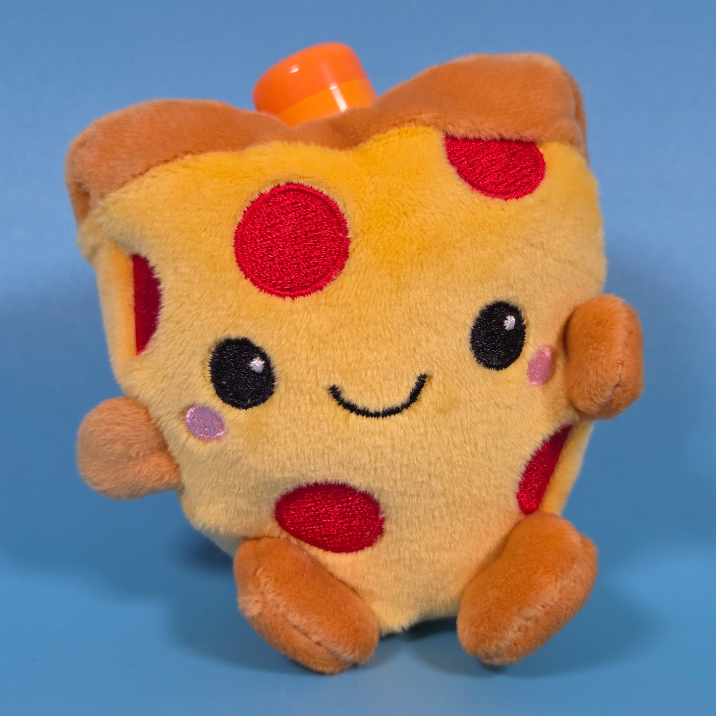 Stuffs Season 2 - Plush & Lipbalm Set - Pepi Pizza