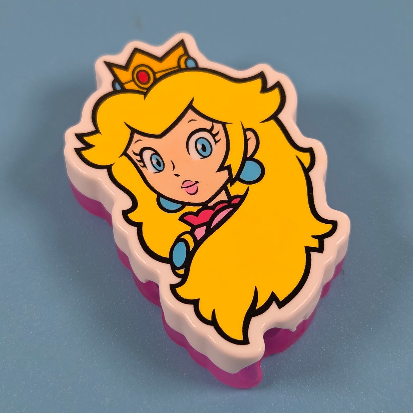 Super Mario Kinder Joy - Princess Peach Pencil Hugger (VQ415)