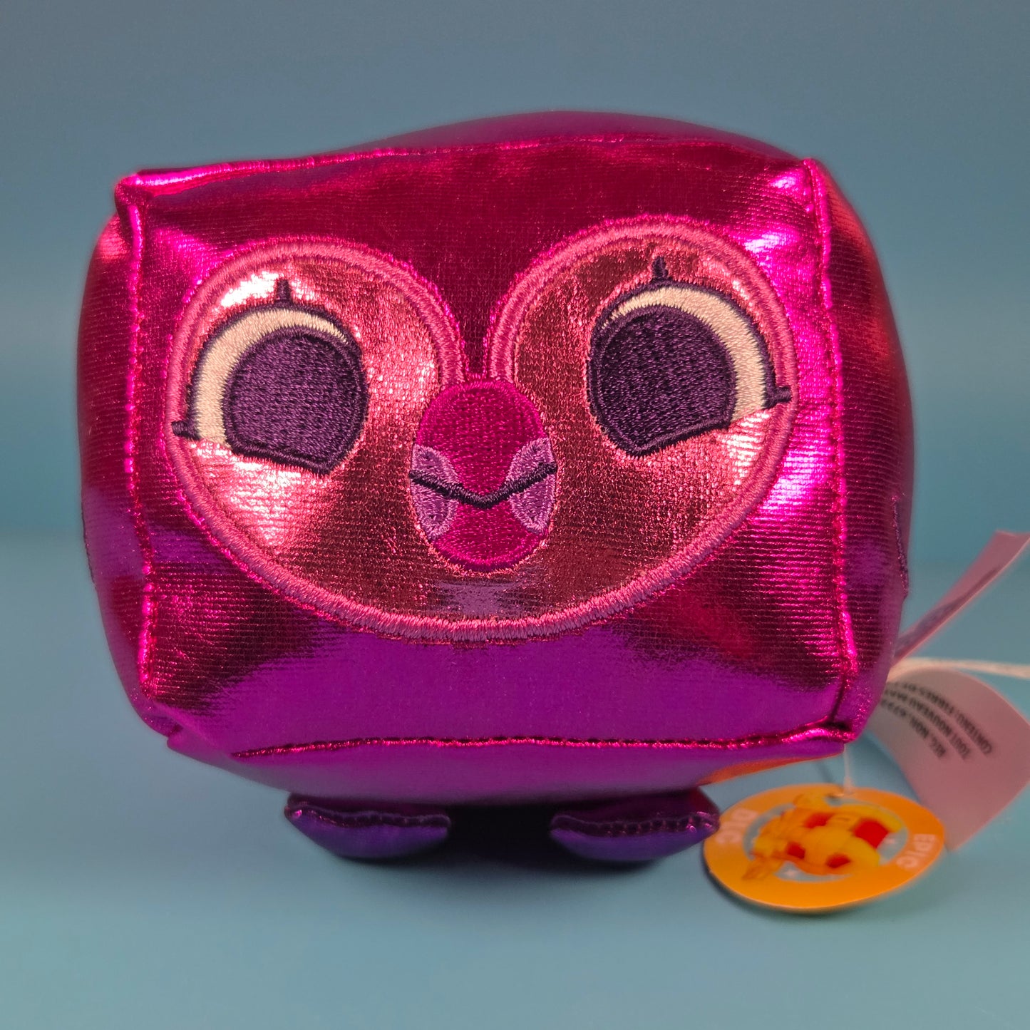 Pet Simulator Series 2 Treasure Plush - Puffin (Dark Matter)