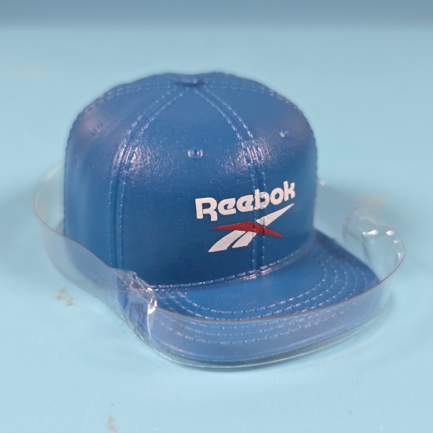 Mini Brands Sneakers Miniatures - Reebok Baseball Cap (Blue)