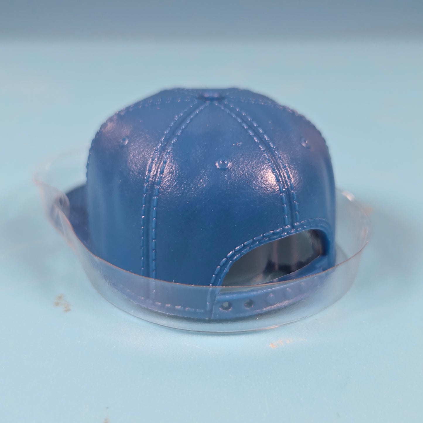 Mini Brands Sneakers Miniatures - Reebok Baseball Cap (Blue)