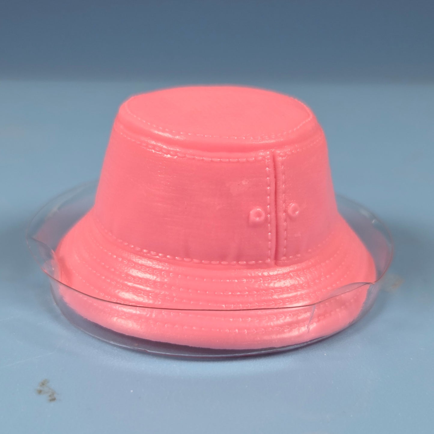 Mini Brands Sneakers Miniatures - Reebok Bucket Hat (Pink)