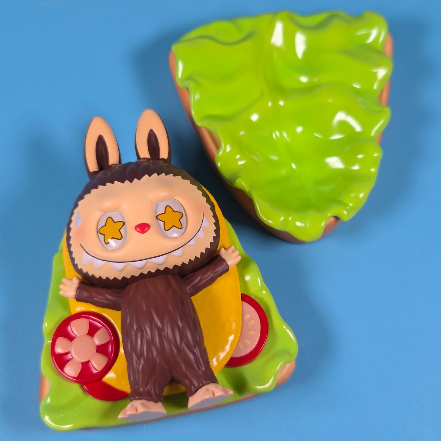 POP MART Labubu The Monsters Wacky Mart - Sandwich