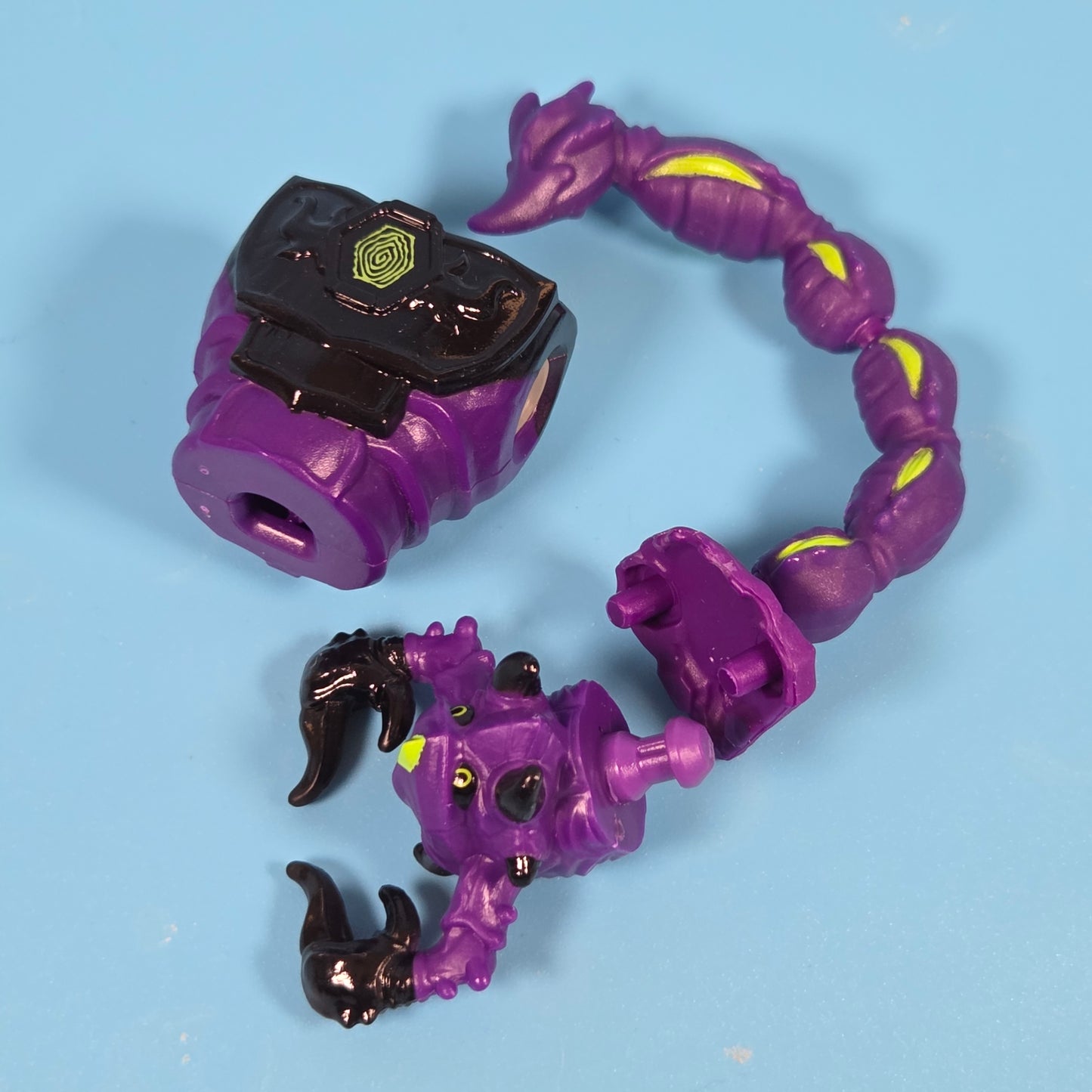 MrBeast Lab Hybrids Hyper Fusion Action Figures - Shadowfin & Tundra Claw