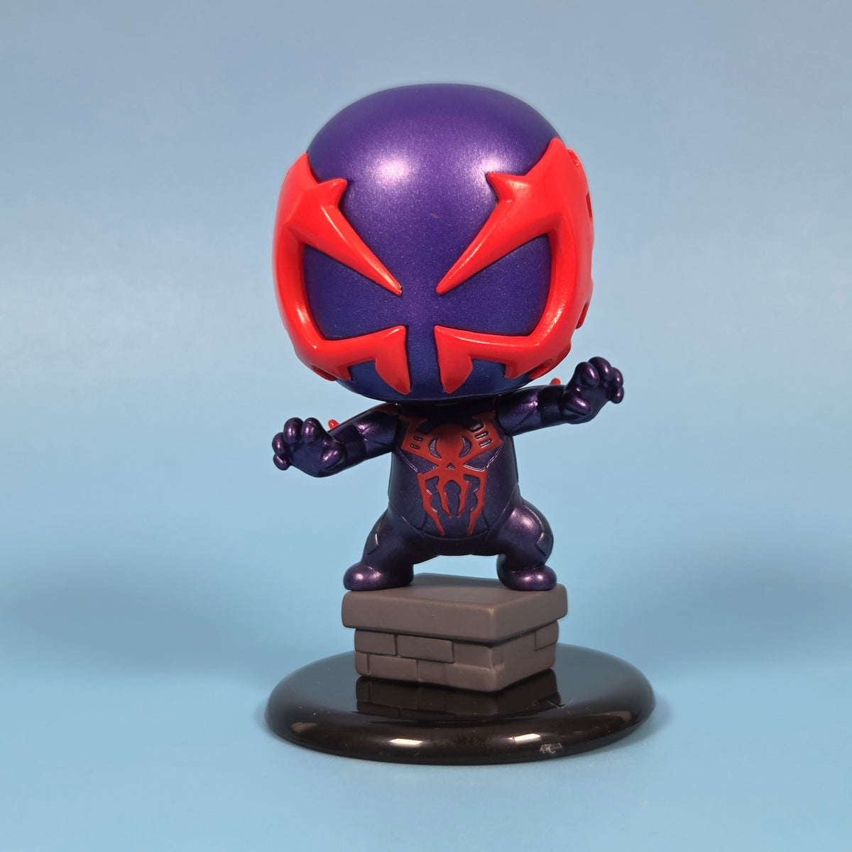 Hot Toys Cosbi Marvel's Spider-Man Bobble-Head Collection - Spider-Man (2099 Black Suit)