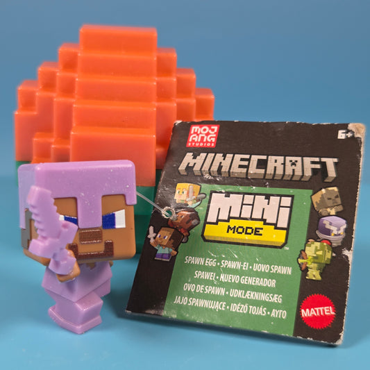 Minecraft Mini Mode Spawn Eggs Series 6 - Steve (Enchanted Armor)