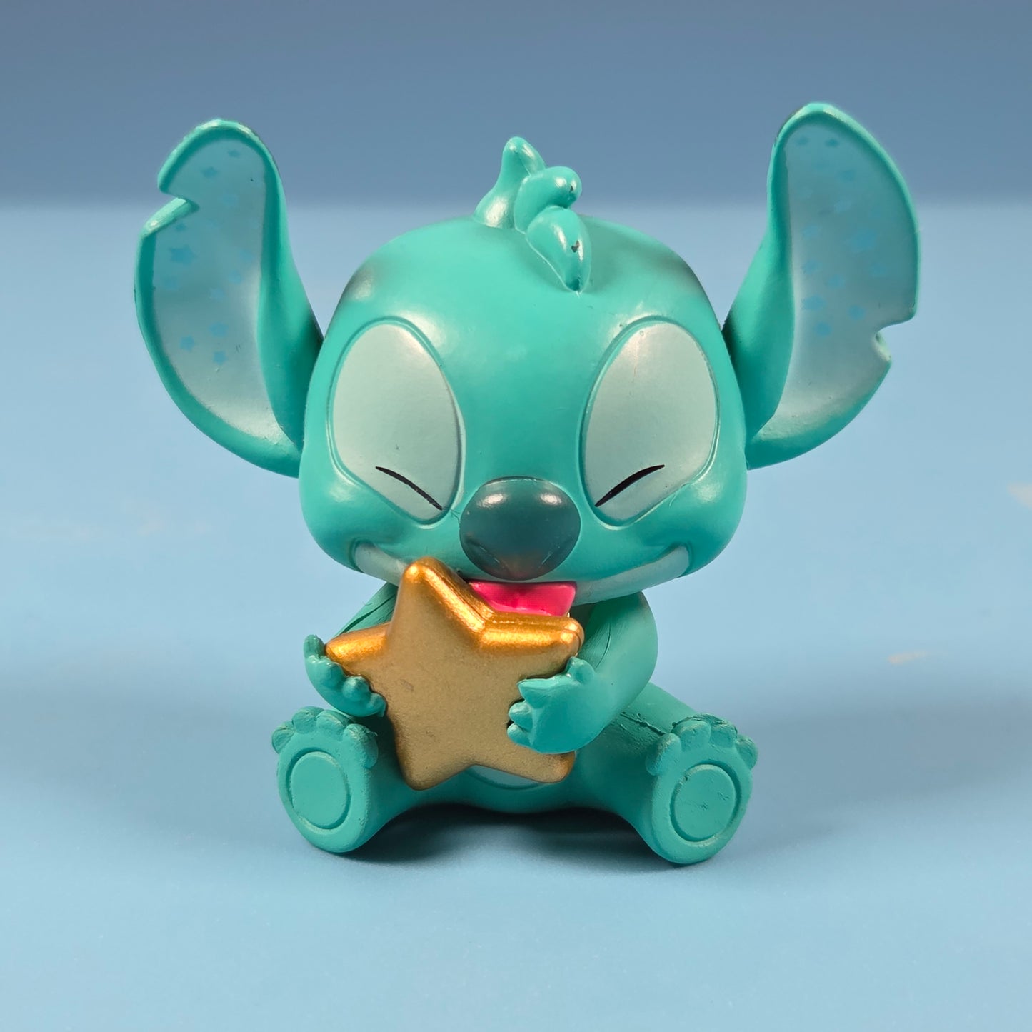 Disney Stitch Outta This World - Stitch Hugging Star