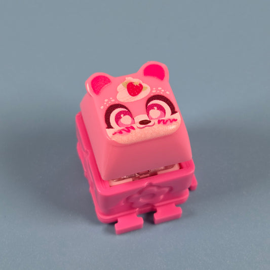 Clickeez Clickable Collectable - StrwBryBear (Strawberry Treats)