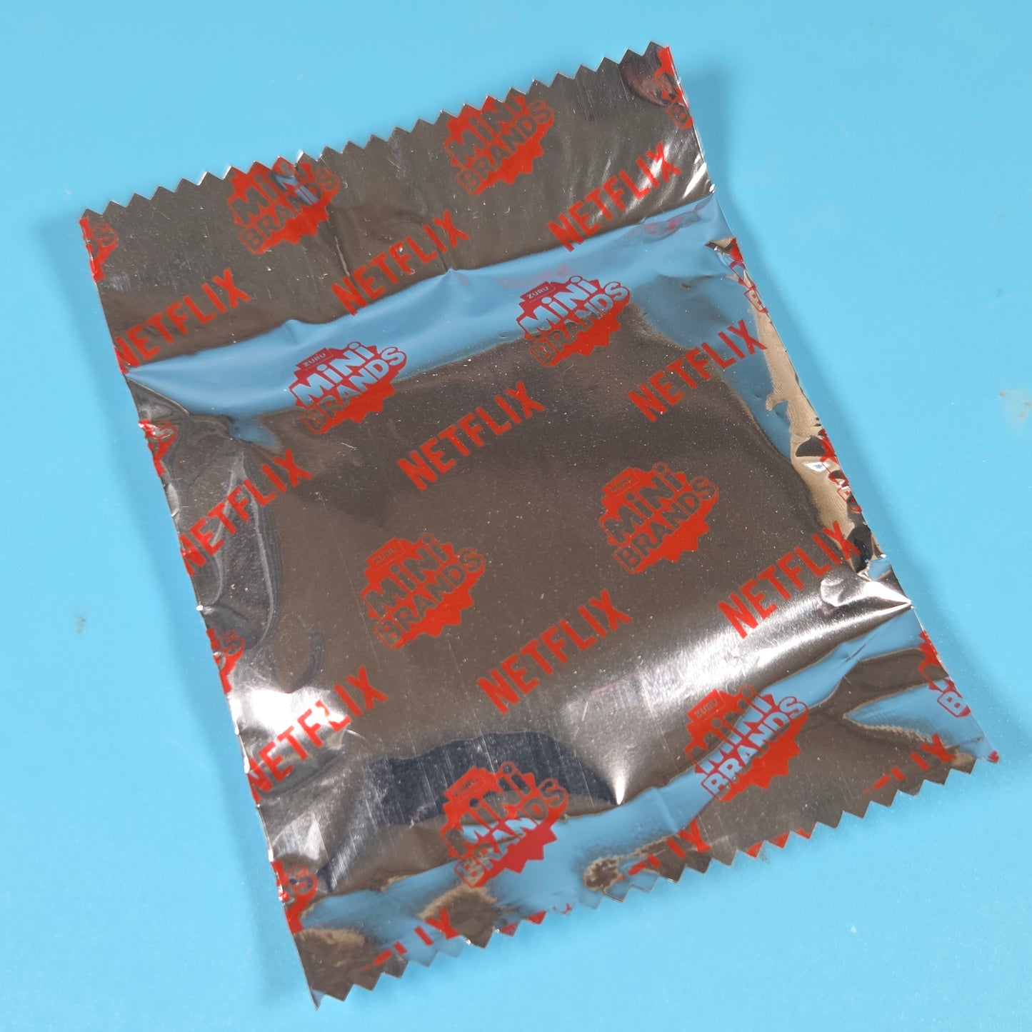 Netflix Mini Brands Miniatures - SEALED Surfer Boy Pizza (Stranger Things)