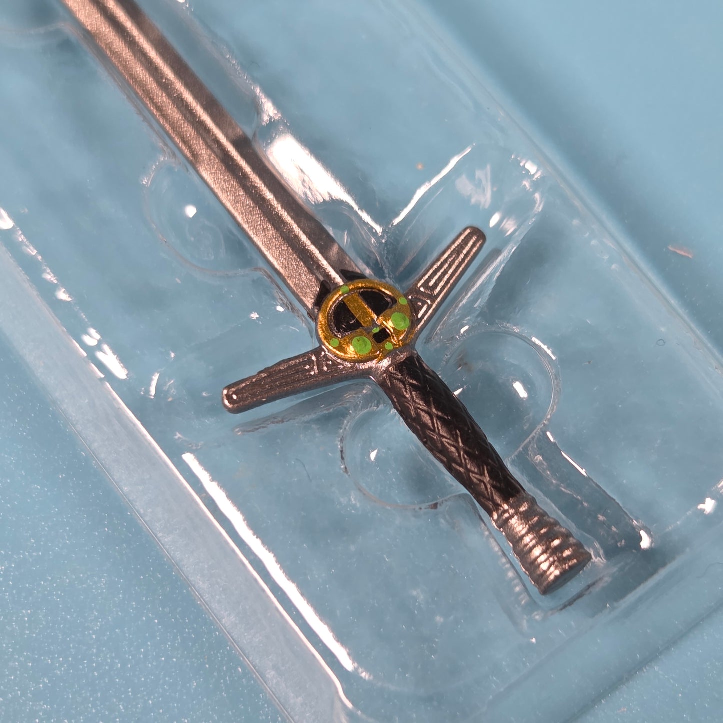 Netflix Mini Brands Miniatures - Sword (The Witcher)