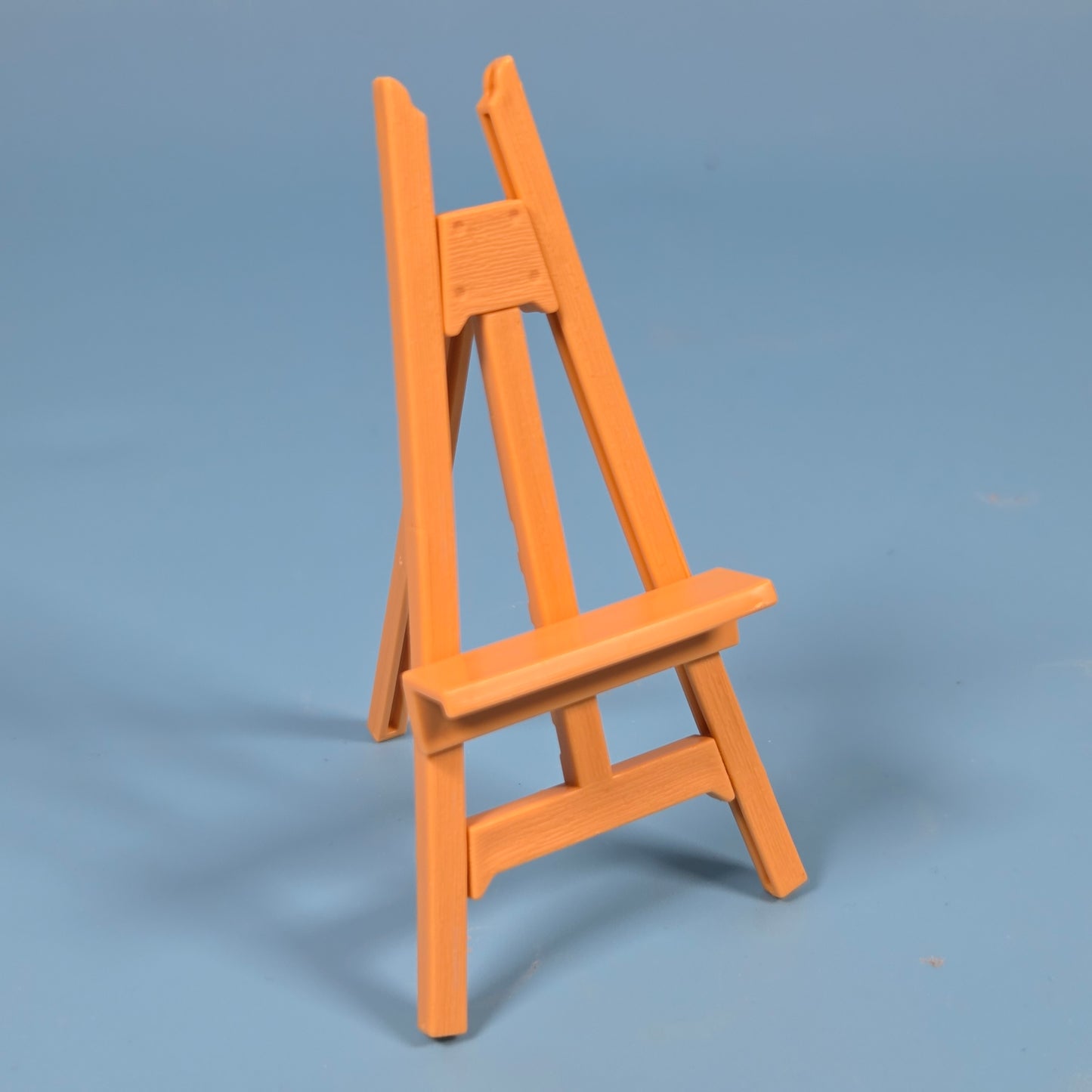 Mini Brands Masterpieces - Wooden Easel