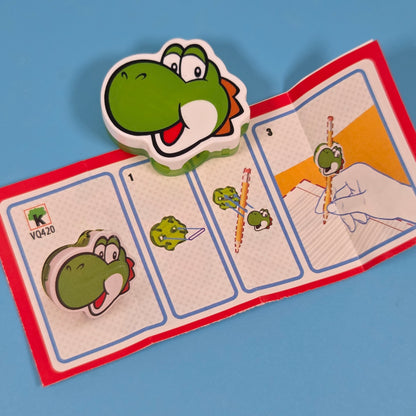 Super Mario Kinder Joy - Yoshi Pencil Hugger (VQ420)