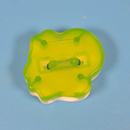 Super Mario Kinder Joy - Yoshi Pencil Hugger (VQ420)